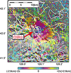 合成開口レーダー画像を用いた解析により得られた2004年と2005年の間の地殻変動