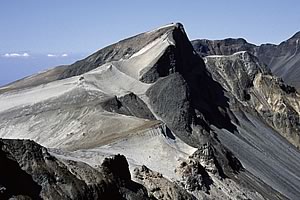 白頭山の峰　梯雲峰